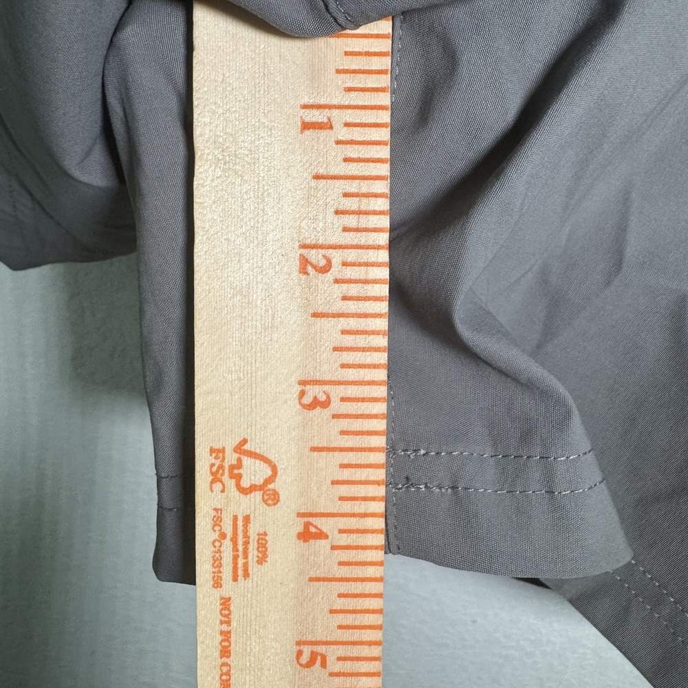 NWT!! Eddie Bauer | Cargo Hiking Shorts Gray Outdoor | Women Size 12 - Picture 3 of 5